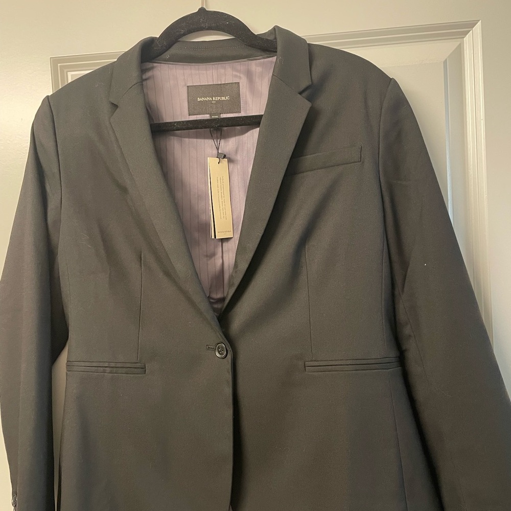 Banana Republic Black Women’s Blazer
